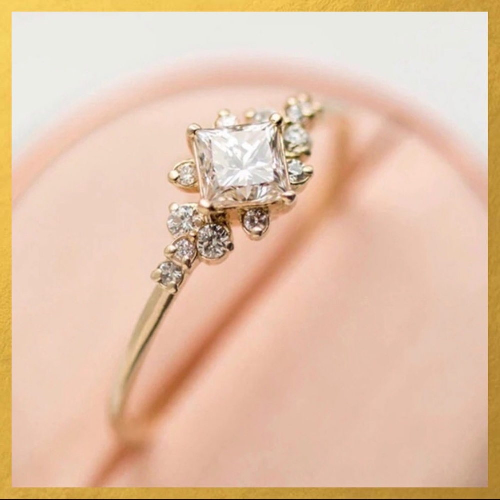 eleganт and ѕιмple cz rιng - Picture 2 of 6